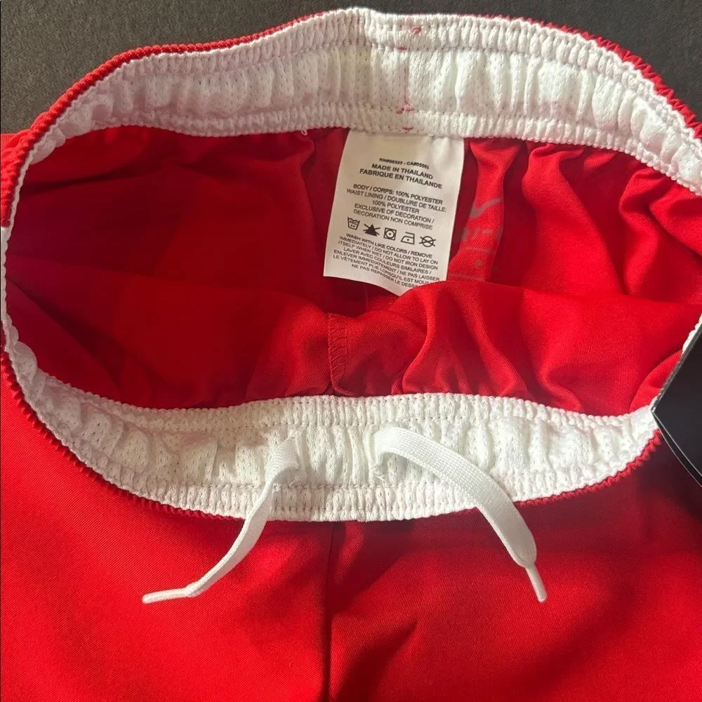 Nike Youth Unisex Red Sport Shorts Dry 894129-657 Size S NWT